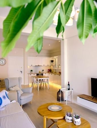 Harmony Suite In The Center Of Kalamata Ngoại thất bức ảnh